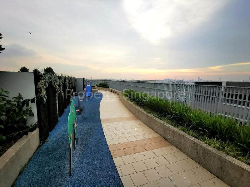 Room (Condo) for Rent in  Skypark Residences - Image 2